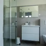 Flora Relax House, Free Parking