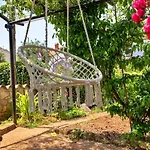Flora Relax House, Free Parking 빌라 페로이