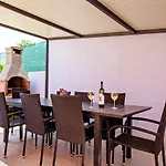 빌라 Flora Relax House, Free Parking