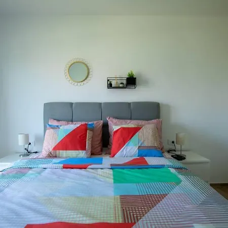 Вилла Flora Relax House, Free Parking Перой