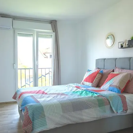 Flora Relax House, Free Parking Вилла