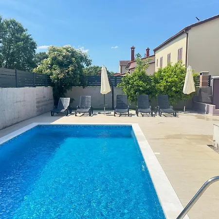 Villa Flora Relax House, Free Parking Peroj