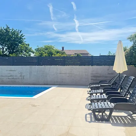 Flora Relax House, Free Parking * 페로이