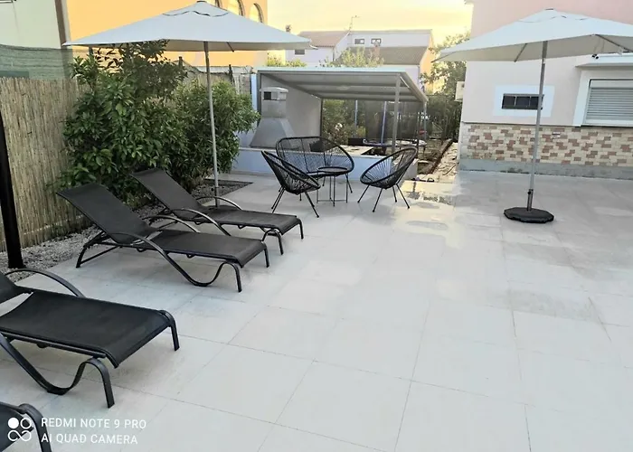 Flora Relax House, Free Parking Βίλα *