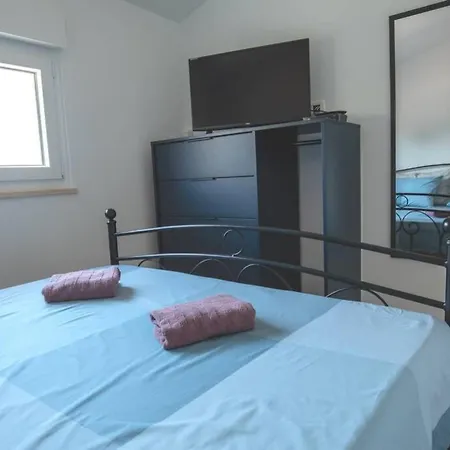 Flora Relax House, Free Parking