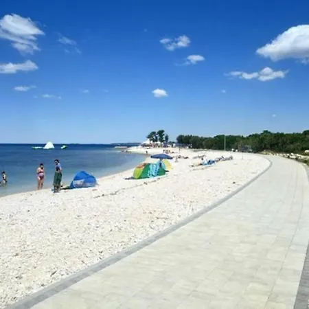 Villa Flora Relax House, Free Parking Peroj