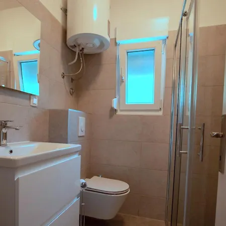 Villa Flora Relax House, Free Parking