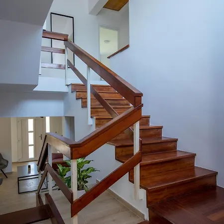 Flora Relax House, Free Parking Villa Peroj