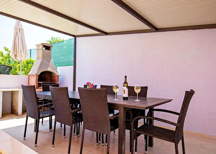 Vila Flora Relax House, Free Parking